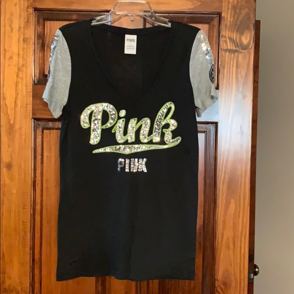 Victoria’s Secret Pink shirt size small